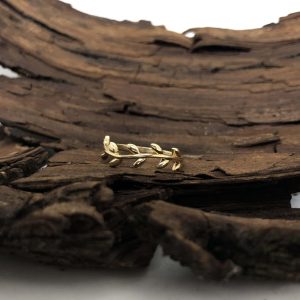 gouden takjes blaadjes botanische natuur ring