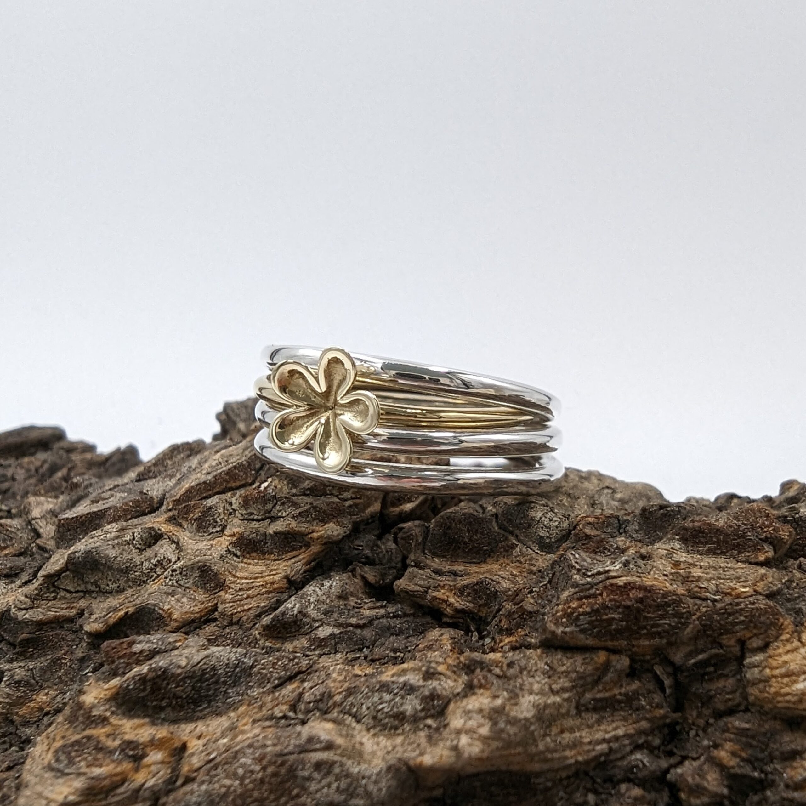 gouden bloemetjes ring