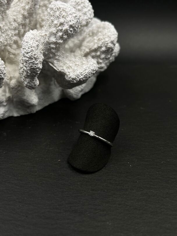 SnowWhite ring