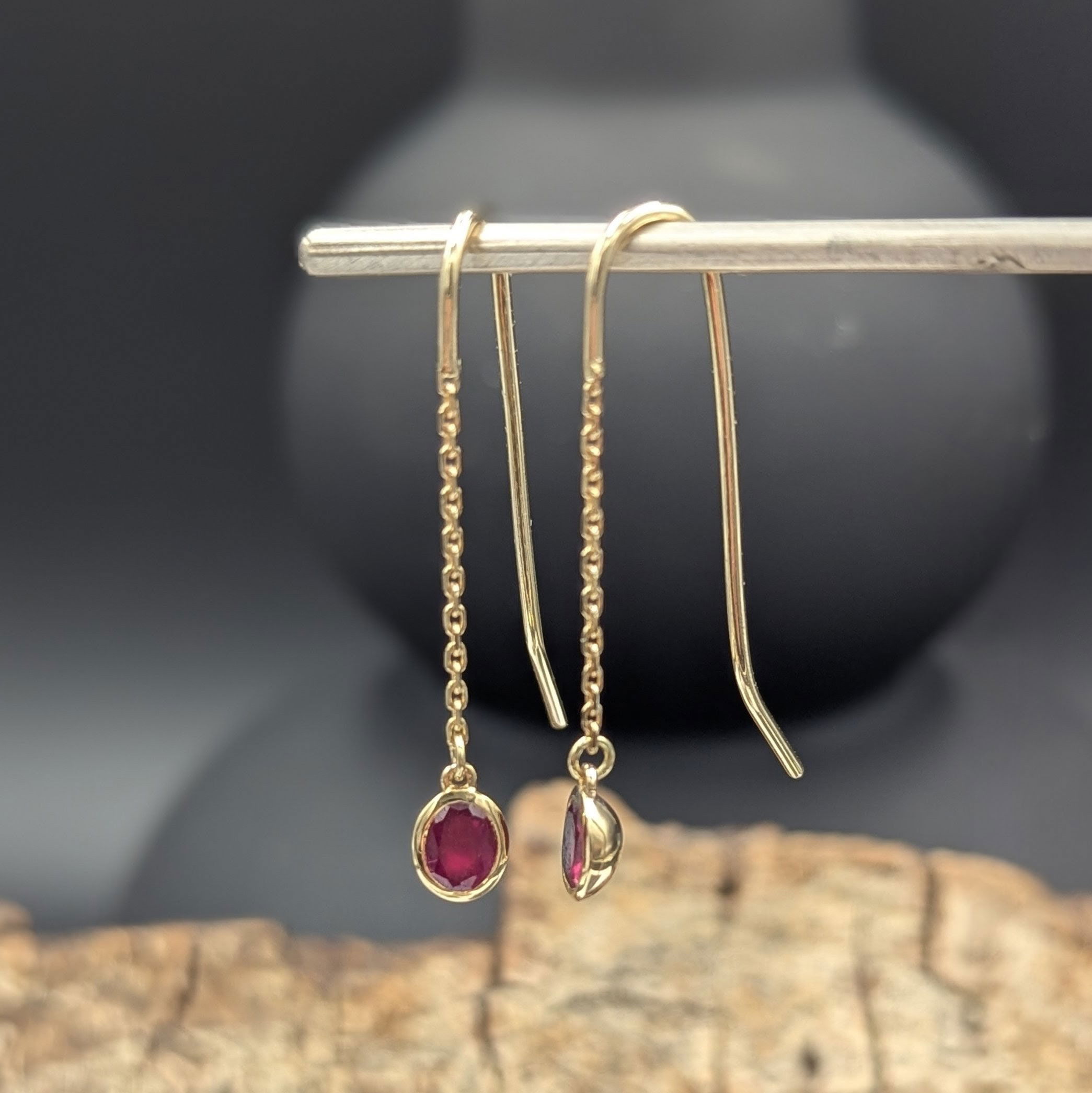 Swinging Stones Robijn