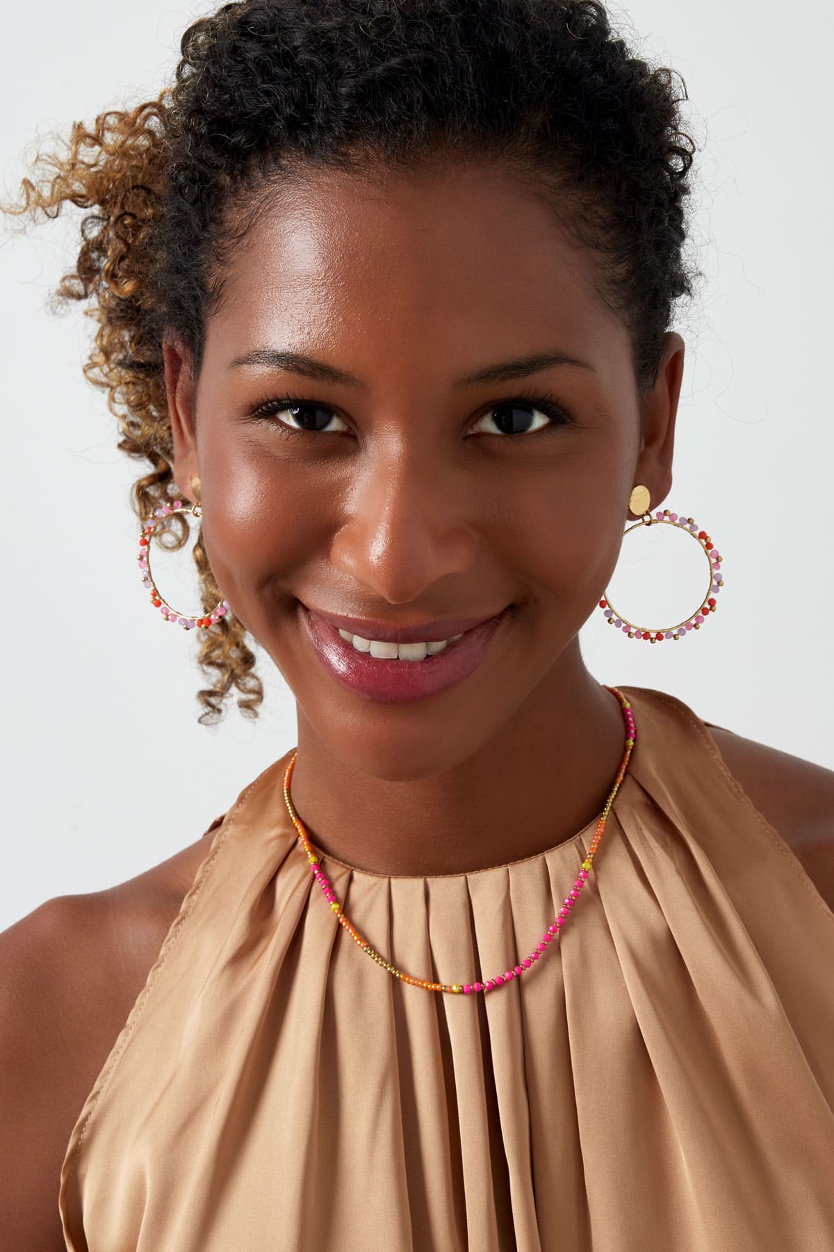 Ronde Glaskralen oorbellen in verschillende kleurtjes - Afbeelding 2