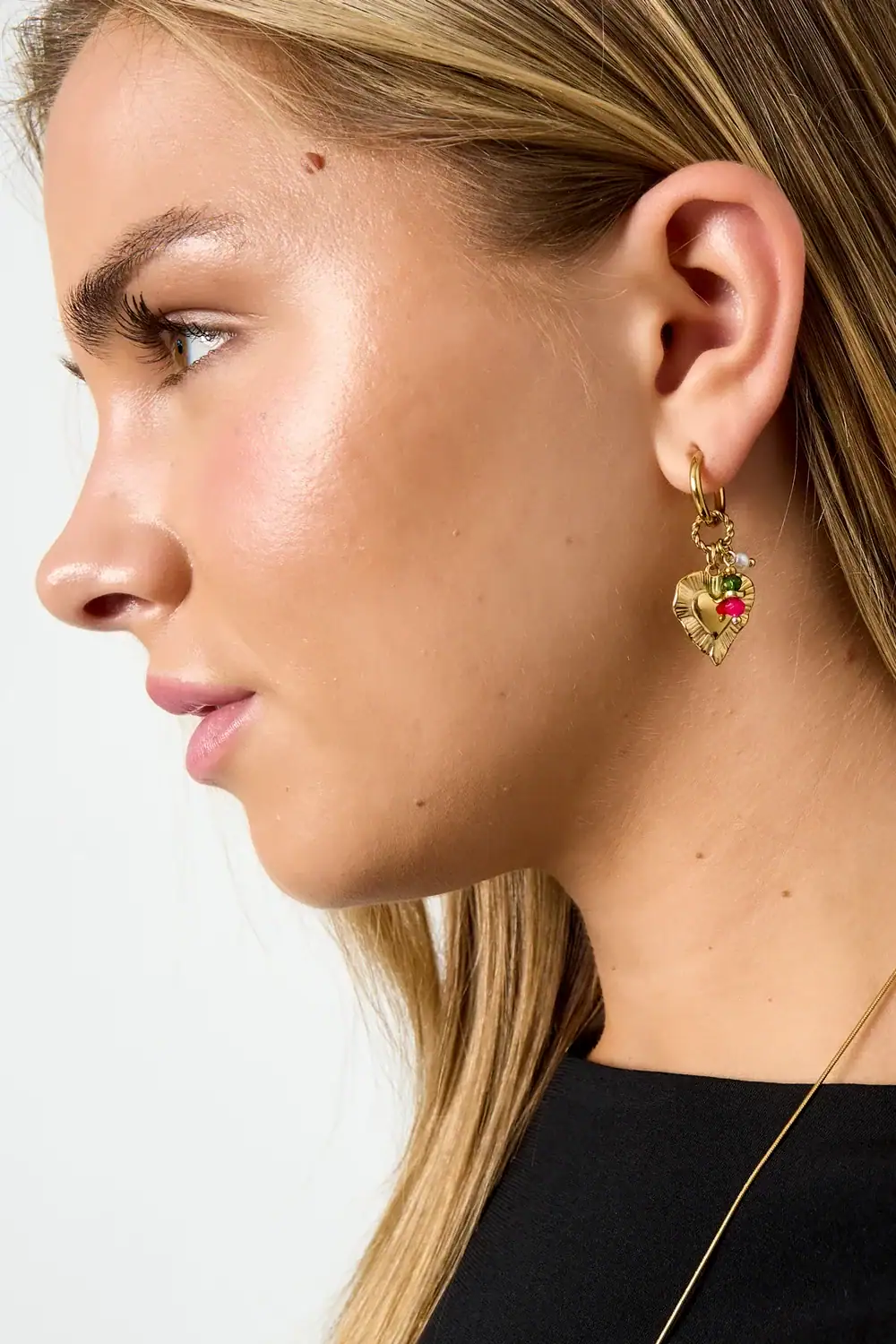Oorbellen Heart Happy Charm in Oor