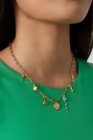 Bedelketting Secret Love Goud om nek
