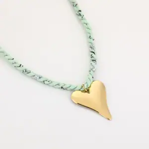 Hangerketting Kleurrijk Touw Met Hart Groen