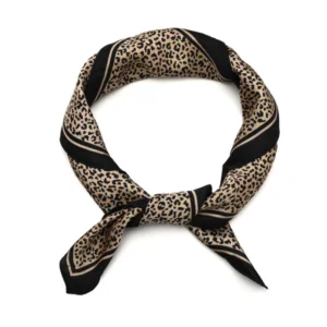 Sjaaltje Panterprint Mini Beige geknoopt