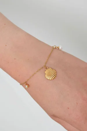 Armband Coastal Love Goud om pols
