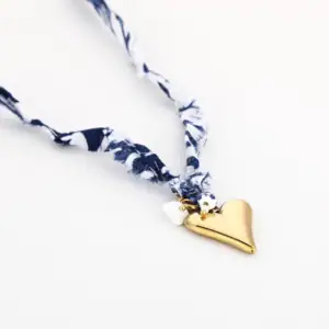 Bedelketting Stof Delfts Blauw Met Hart