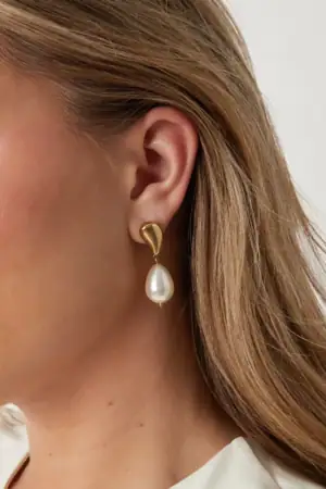 Stainless Steel Drop Earrings With Pearl Irregular Shape in oor