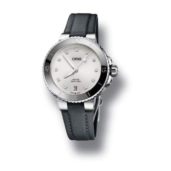 Oris Aquis Date Diamonds