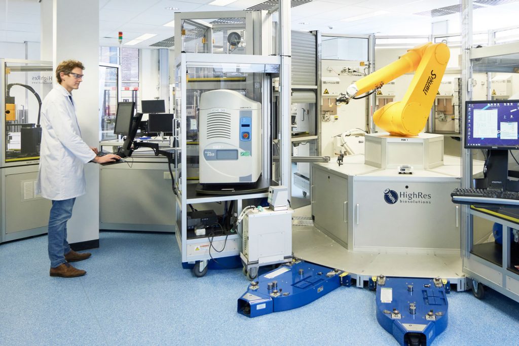 Pivot Park Screening Centre is equipped with advanced robotic systems and offers ultra-High-Throughput Screening
