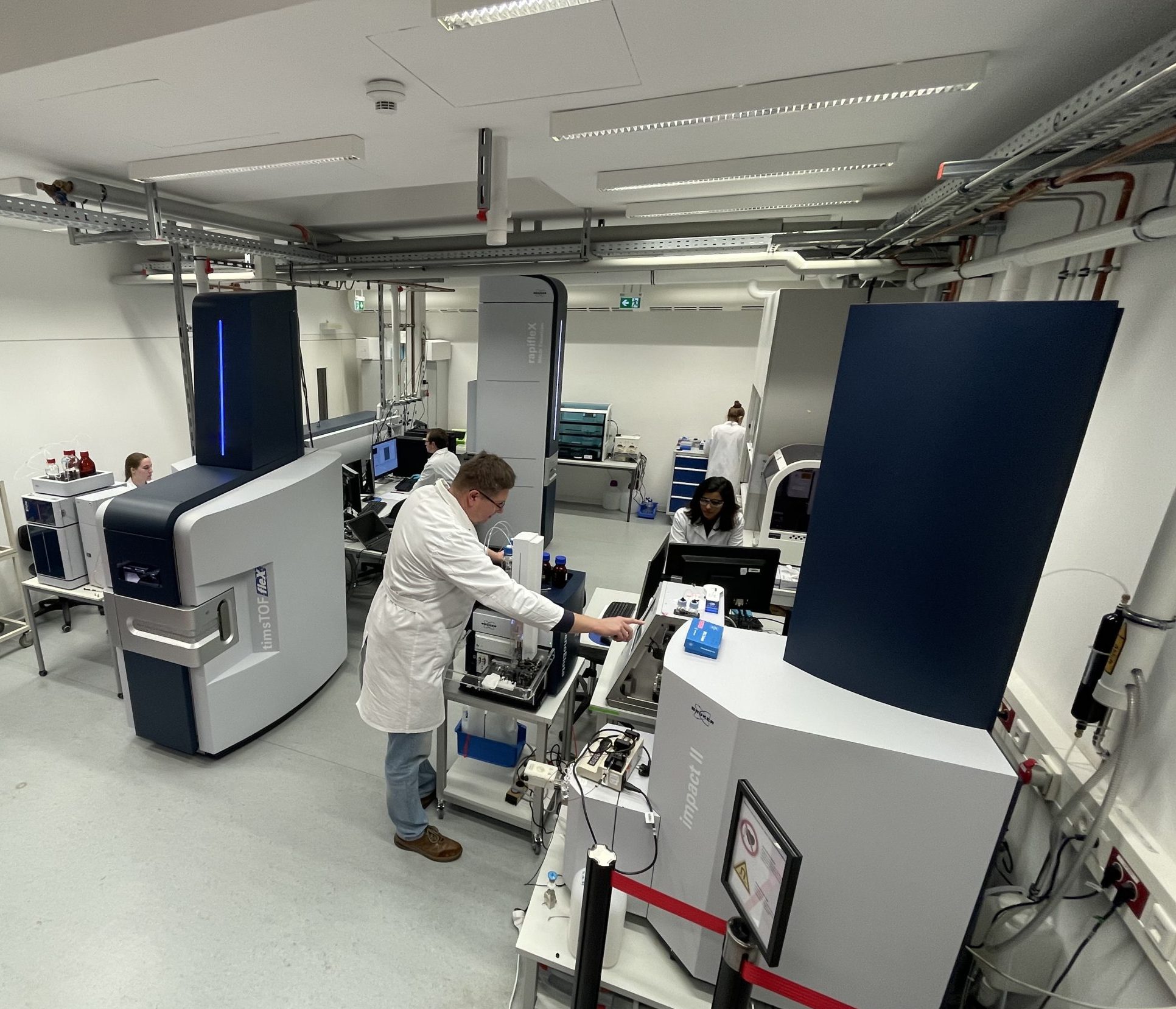 Collaboration with CeMOS on cell based assay development and ultra-High Throughput Screening