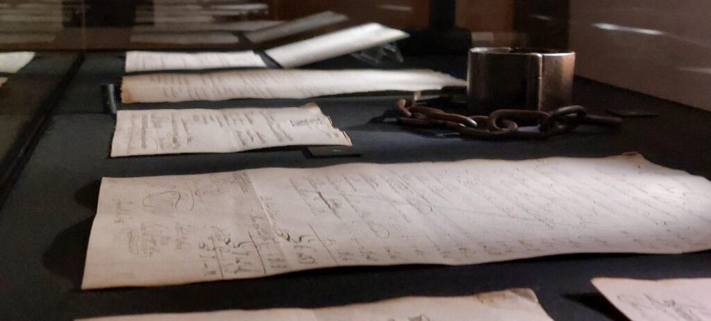 tentoonstellingsvitrines zeeuws archief