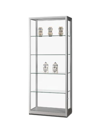 Stofdichte vitrinekast V8 800 zilver met gehard glas, dubbele draaideuren met slot en verstelbare glazen legborden