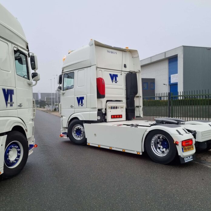 DAF XF SUPER SPACE CAB  MY 2017  4X2 - VT TRANSPORT - Afbeelding 4