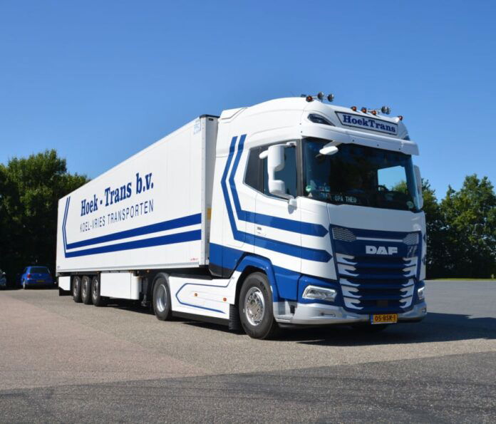 hoek-agro-daf-xg-4x2-reefer-trailer