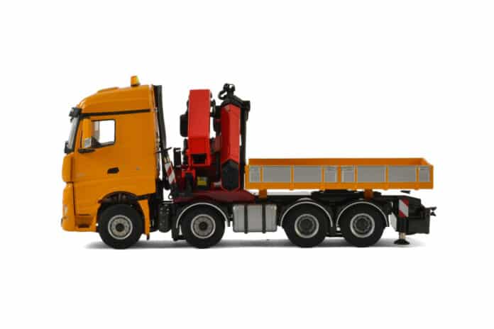 PREMIUM LINE; MERCEDES BENZ AROCS STREAM SPACE 8X4 PALFINGER 7400.2 - Afbeelding 3