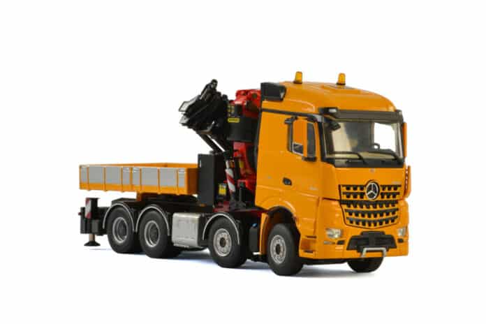 PREMIUM LINE; MERCEDES BENZ AROCS STREAM SPACE 8X4 PALFINGER 7400.2 - Afbeelding 4