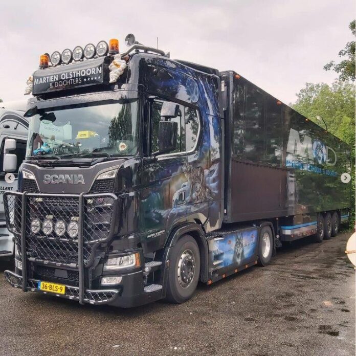 SCANIA  NEXT GEN S-SERIE HIGHLINE MET 3 ASSIGE KOELOPLEGGER  OLSHOORN