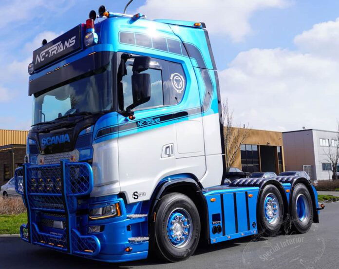 NC-TRANS; SCANIA S HIGHLINE CS20H 6X2 TWIN STEER