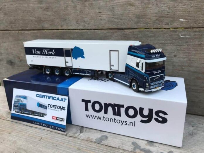 WSI VOLVO FH 4 GLOBETROTTER MET KOELOPLEGGER 3 AXLE  VAN HERK BLUMEN UND PFLANZEN - Afbeelding 4