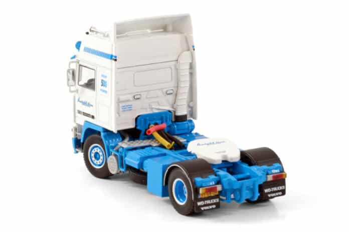 FREIGHT LINE EUROPE; VOLVO F16 GLOBETROTTER 4X2 - Afbeelding 4