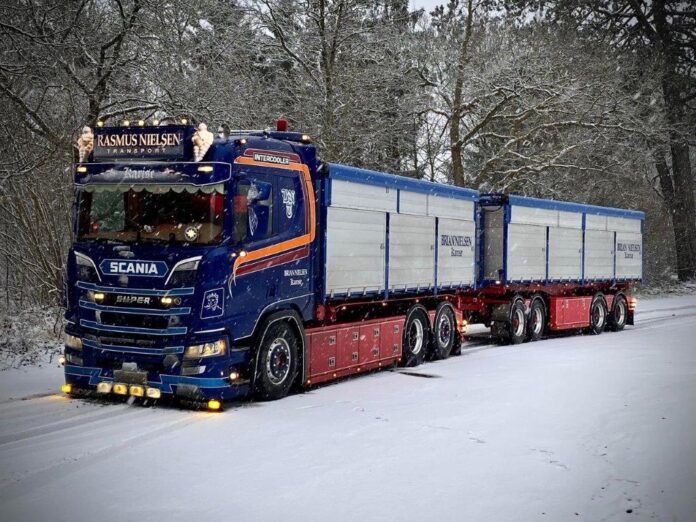 SCANIA NEXT GEN R SERIE MET RESIN  BAKOPBOUW  BRIAN NIELSEN