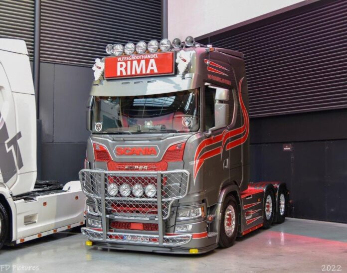 SCANIA  NEXT GEN S-SERIE 6X2 HIGHLINE  RIMA