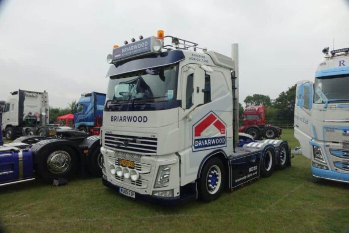 VOLVO FH 04 LAAG DAK  6X2  BRIARWOOD - Afbeelding 5