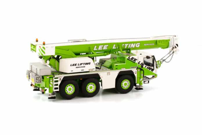 LEE LIFTING; LIEBHERR LTM 1050-3.1 - Afbeelding 3