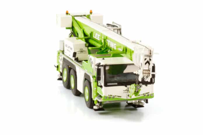 LEE LIFTING; LIEBHERR LTM 1050-3.1 - Afbeelding 4