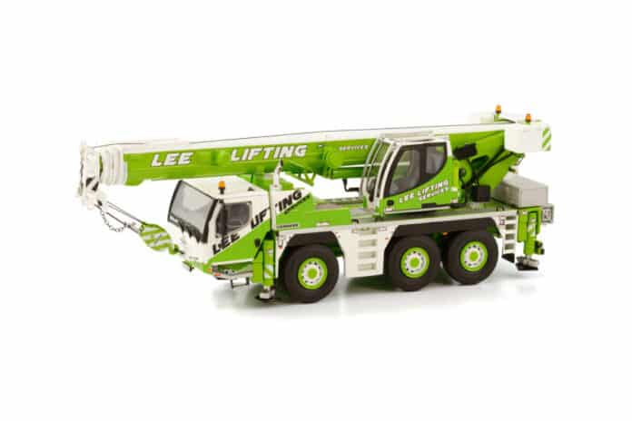 LEE LIFTING; LIEBHERR LTM 1050-3.1