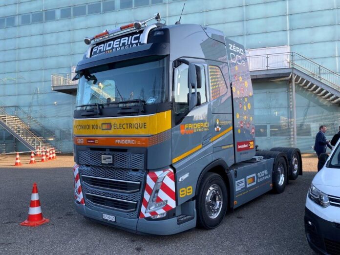 VOLVO FH 05 GLOBETROTTER 100% ELEKTRISCH  6X2 MET DIEPLADER  FRIDERICI - Afbeelding 3