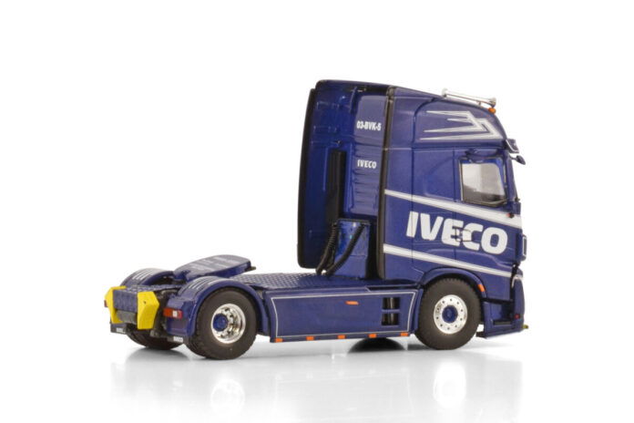 PREMIUM LINE; IVECO S-WAY AS HIGH 4X2 - Afbeelding 2