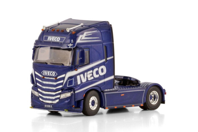 PREMIUM LINE; IVECO S-WAY AS HIGH 4X2 - Afbeelding 3