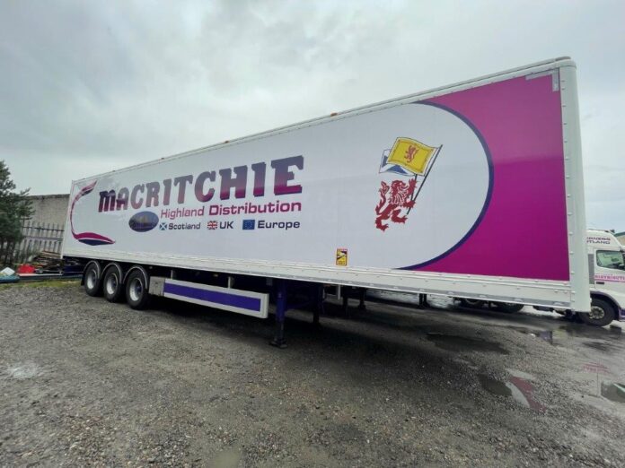 SCANIA  NEXT GEN MET 3 ASSIGE GESLOTEN OPLEGGER  MACRITCHIE - Afbeelding 6