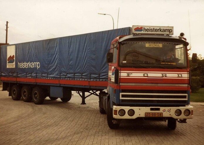 FORD TRANSCONTINENTAL MET 3 ASSIGE HUIFOPLEGGER  HEISTERKAMP