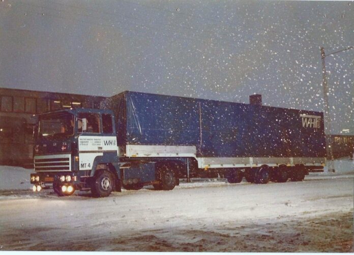 FORD TRANSCONTINENTAL MET KLASSIEKE ZWANENHALS OPLEGGER  WHT - Afbeelding 4