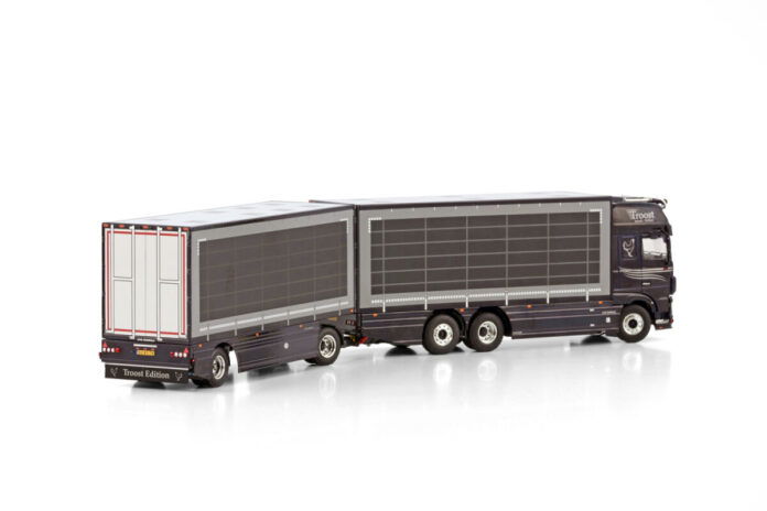 TROOST PLUIMVEE TRANSPORT; DAF XF 6X2 TAG AXLE RIGED TRUCK DRAWBAR CURTAINSIDE COMBI - 2 AXLE - Afbeelding 5