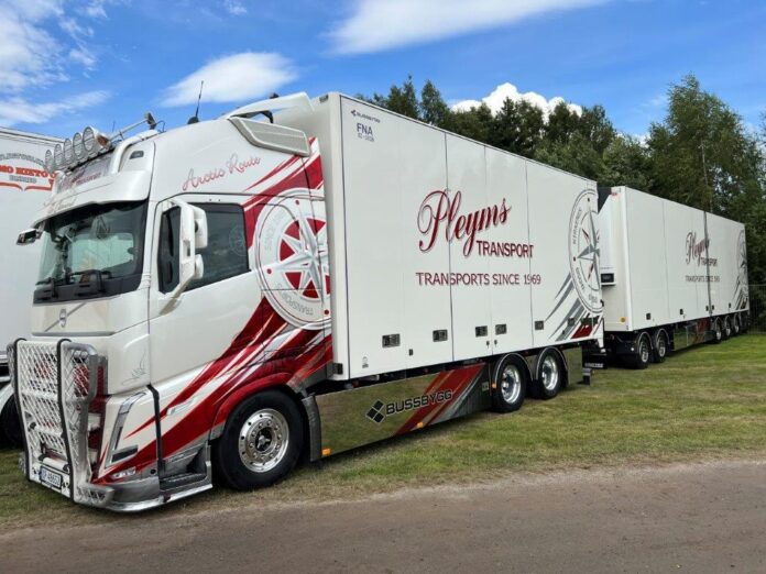 SCANIA  4 SERIE TOPLINE ZWEEDSE SILO COMBINATIE  LINGHEMS