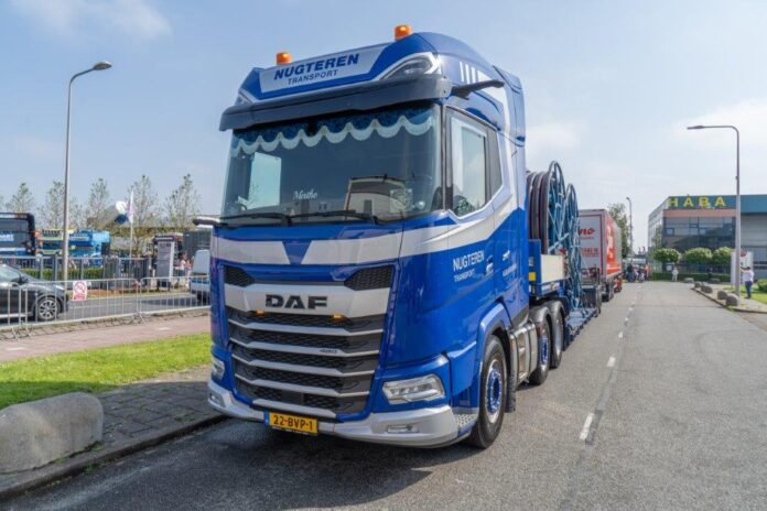 DAF XG +  6X2  TREKKER MET 2  ASSIGE BROSHUIS DIEPLADER  NUGTEREN TRANSPORT - Afbeelding 3