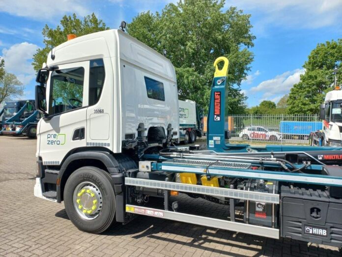 SCANIA  P370 MOTORWAGEN MET HAAKARMOPBOUW EN 40 M3 CONTAINER   PREZERO - Afbeelding 5