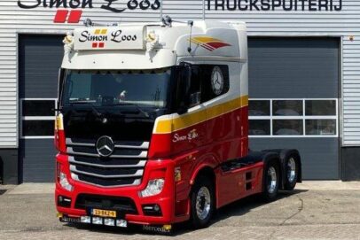 MERCEDES ACTROS VERLENGD  MET ZAMAC SILOTRAILER   SIMON LOOS