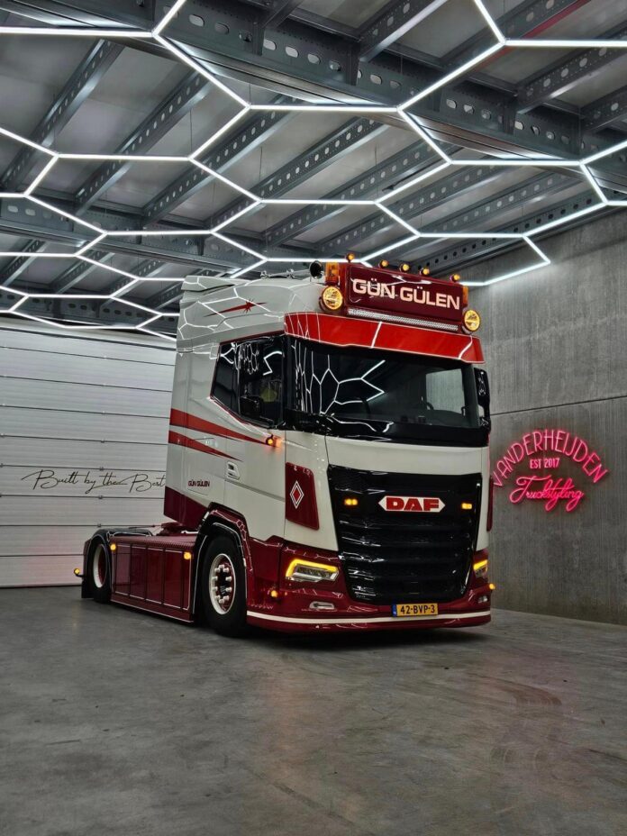 DAF XG   4X2   GUN GULEN EXCLUSIEF MODEL VAN TONTOYS OSS.