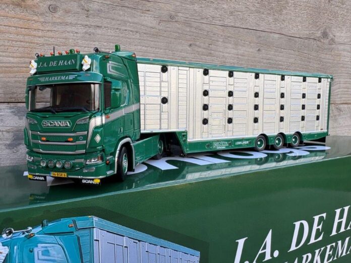 SCANIA R SERIES HIGH ROOF LIVESTOCK TRAILER  J.A. DE HAAN - Afbeelding 3