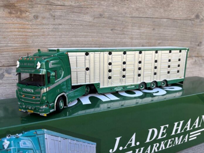 SCANIA R SERIES HIGH ROOF LIVESTOCK TRAILER  J.A. DE HAAN