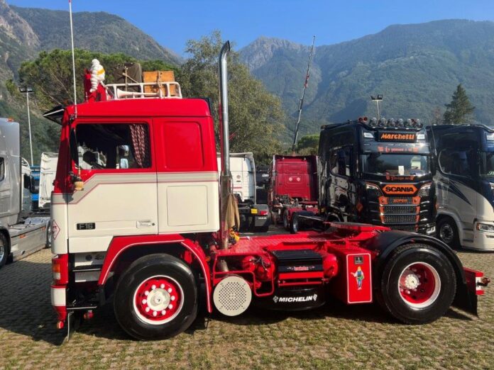 VOLVO F 12  4X2 DOLCETT - Afbeelding 7