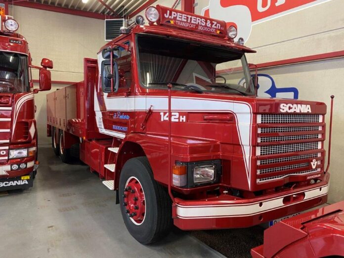 SCANIA 142 TORPEDO MOTORWAGEN MET RESIN LAADBAK   PEETERS - Afbeelding 4