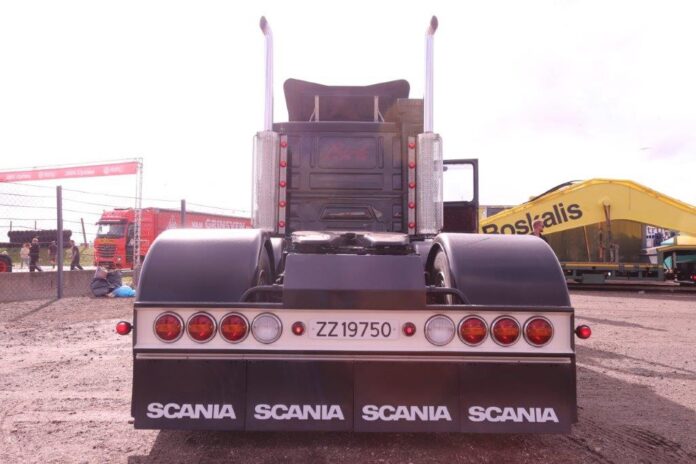 SCANIA  142 TORPEDO 6X2 SLEEPAS TREKKER  BIRKEBEKK - Afbeelding 6