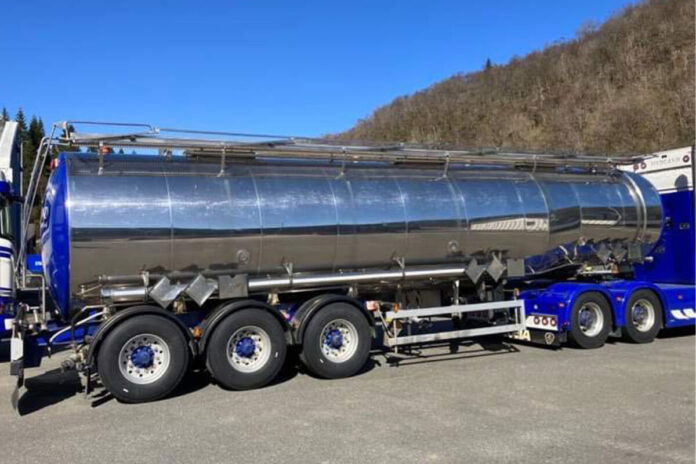 MYDLAND; SCANIA S HIGHLINE CS20H 6X4 TANK TRAILER - 3 AXLE - Afbeelding 4