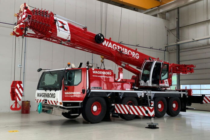 WAGENBORG NETLIFT; LIEBHERR LTM 1120-4.1